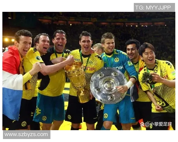 上海羽毛球队转型升级与欧冠足球的创新发展探讨