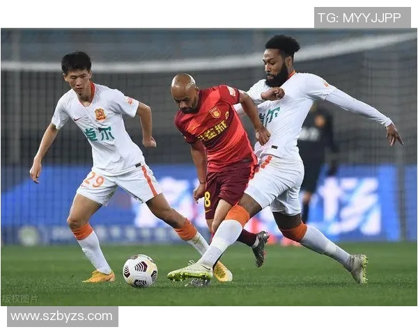 体育实时数据武汉网球队战术争议引发热议球迷与专家各抒己见探讨未来发展方向